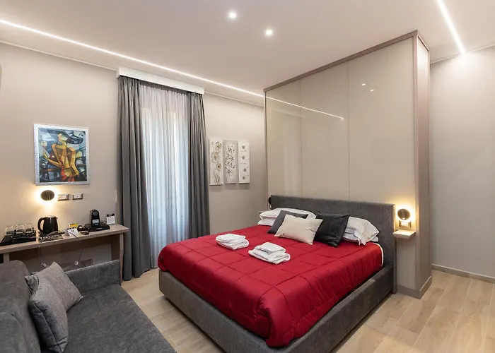 Iron Luxury Rooms